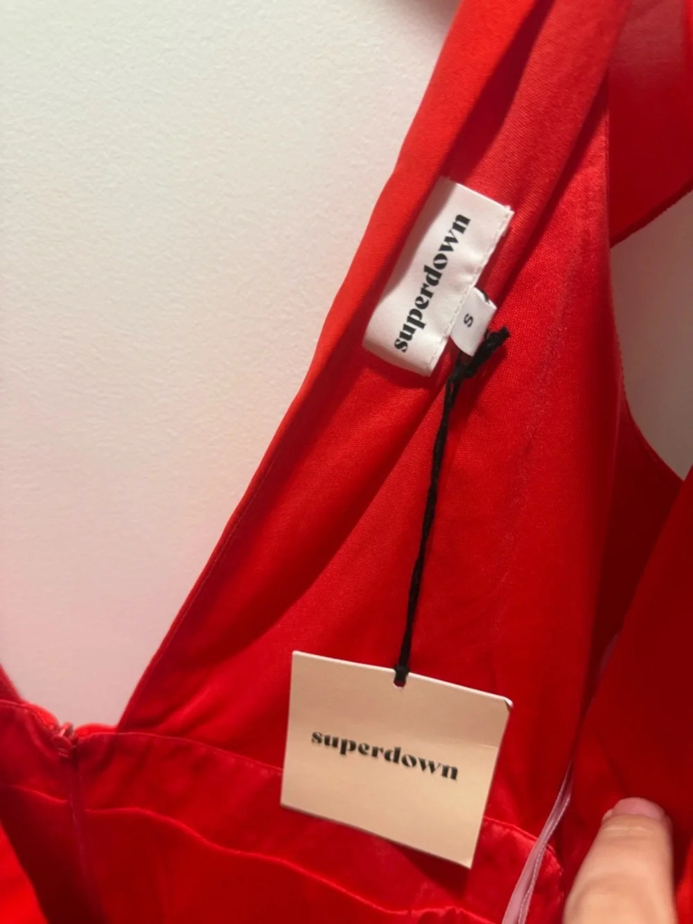 superdown Red Deep V Ruffle Mini Dress - Picture 2 of 2